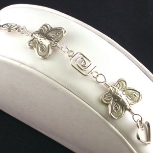 Brand New 8.25" Handmade Sterling Silver Bracelet Y106